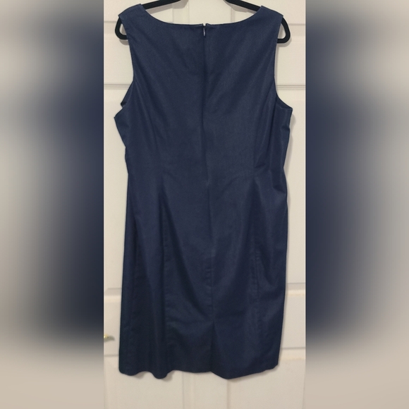 Isabella Elegant Navy Women's Suit Size 18W - Picture 5 of 6